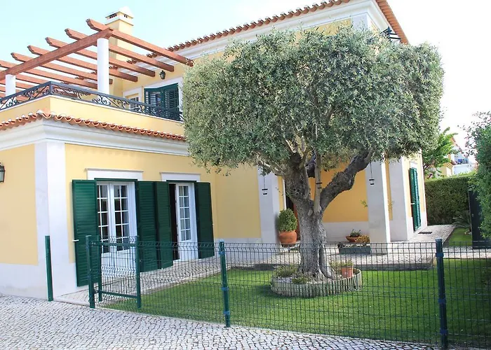 Villa Spacious In Azeitao