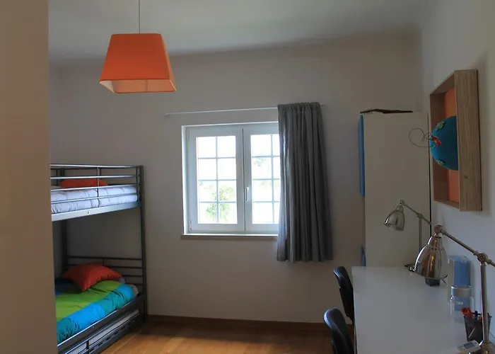 Villa Spacious In Azeitao