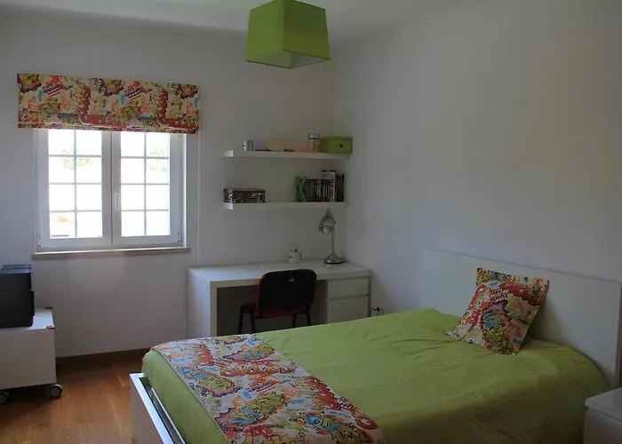 Spacious In Villa Azeitao